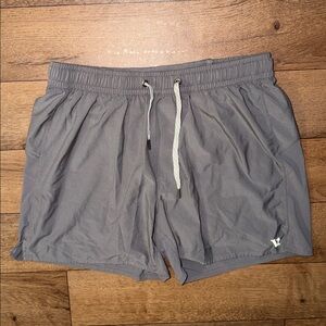 Vuori Men’s Size Small Course Run Short Training Performance Bottoms Gym Workout